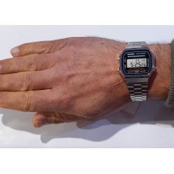 Orologio Uomo Casio Vintage A168WA-1YES Digitale Con Cinturino Acciaio