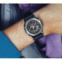 Orologio Uomo Casio G-SHOCK GM-2100BB-1AER Con Cassa Grigio Antracite