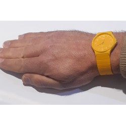 Orologio Unisex Casio  MQ-24B-9BEF Con Cassa E Cinturino In Resina Giallo Ocra