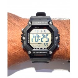 Orologio Uomo Digitale Casio AE-1600H-1AVEF Con Cassa E Cinturino Neri