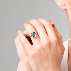 Anello Donna Luca Barra ANK678 Fiore In Acciaio Con Zircone Verde
