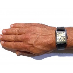 Orologio Uomo Festina On The Square F20771/2 Con Cassa Rettangolare E Quadrante Beige