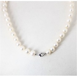 Collana Donna MIKIKO In Perle Di Acqua Dolce Con Chiusura Oro Bianco MFC450O4FCBI060